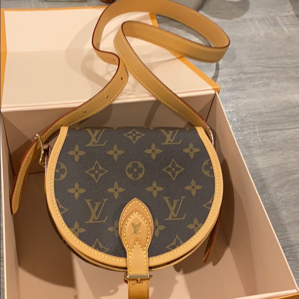 Louis Vuitton Tambourin mini bag